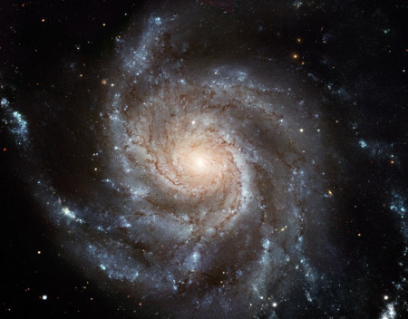 M101 - Spirální galaxie Větrník v souhvězdí Velké medvědice